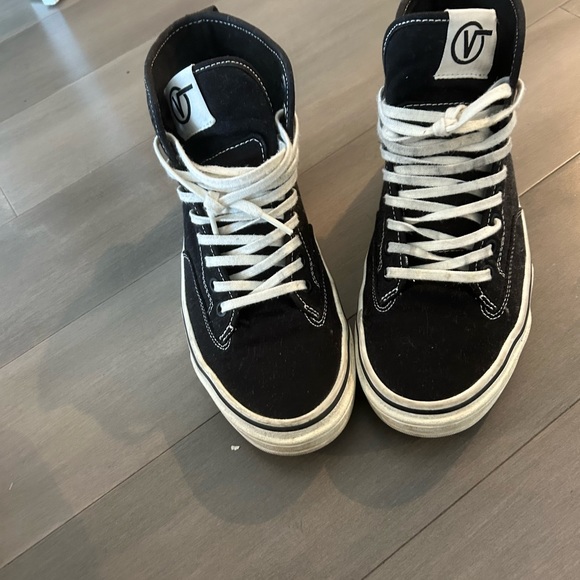 Vans sneakers - Picture 3 of 3